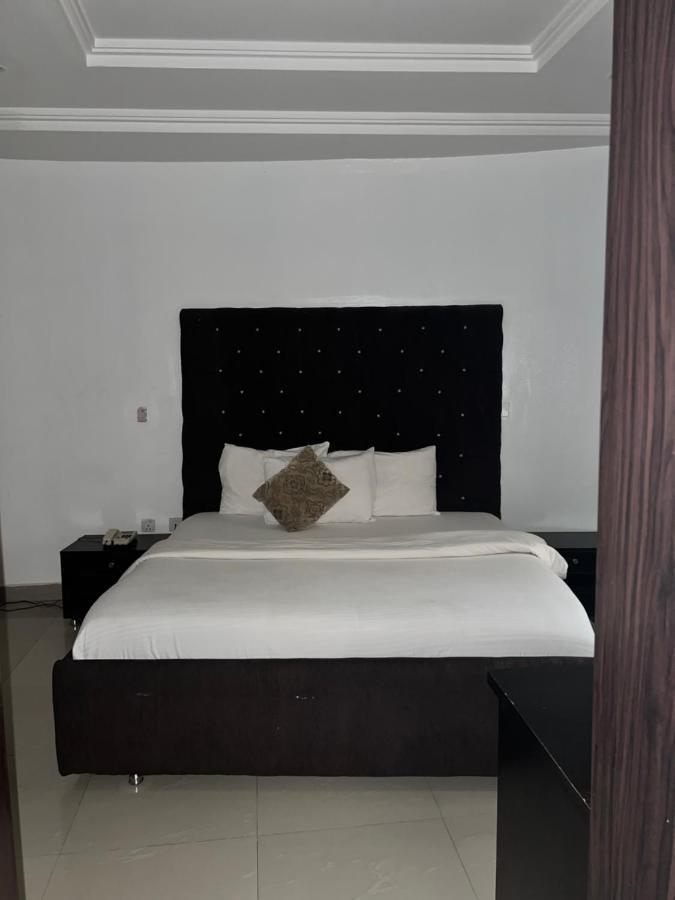 Grand Palazzo Hotel Gwarimpa Abuja Exterior photo