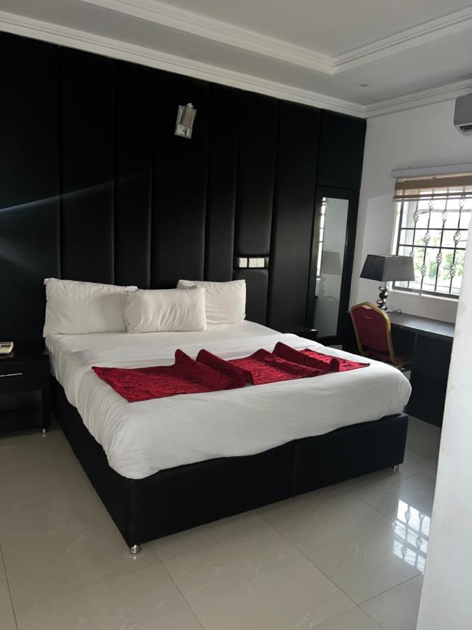 Grand Palazzo Hotel Gwarimpa Abuja Exterior photo